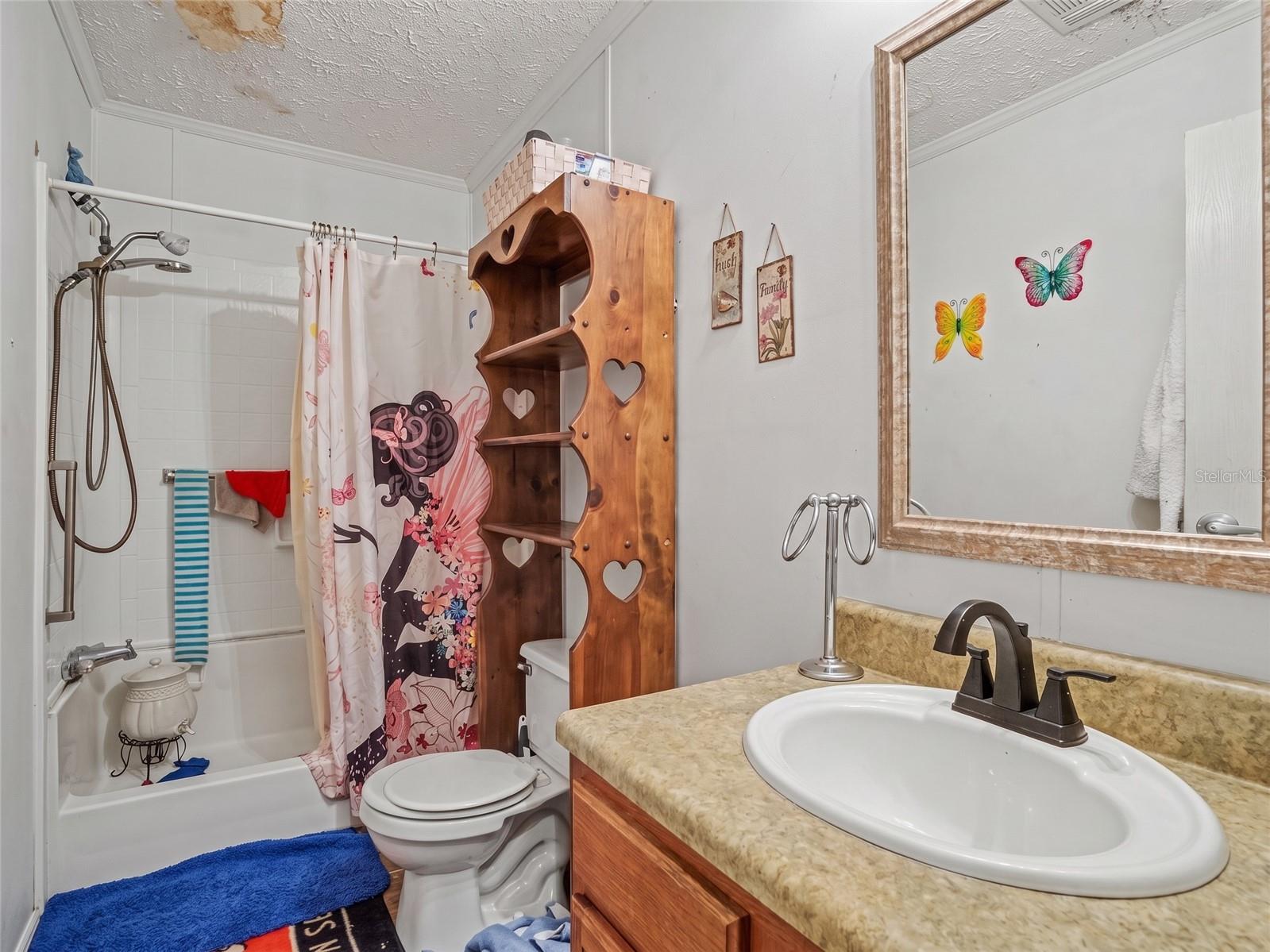11121 LITHIA PINECREST RD