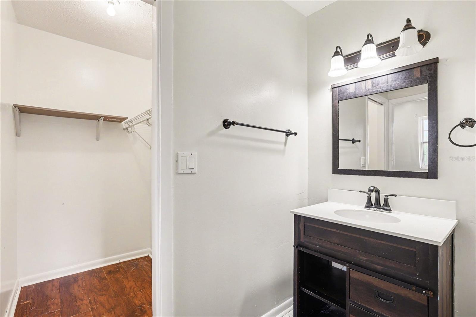 2265 VILLAGE CT