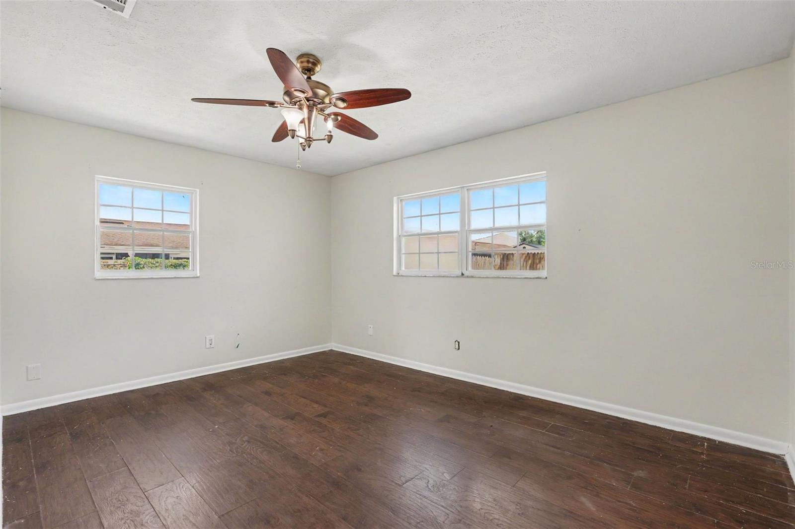 2265 VILLAGE CT
