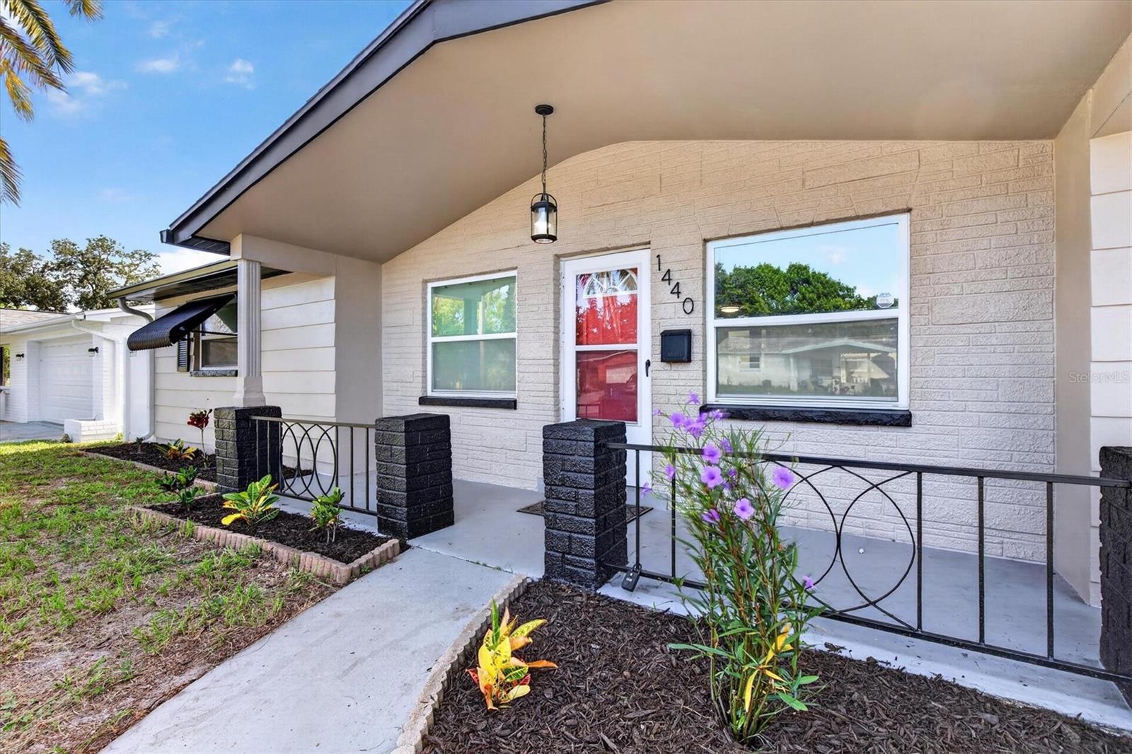1440 NORMANDY BLVD