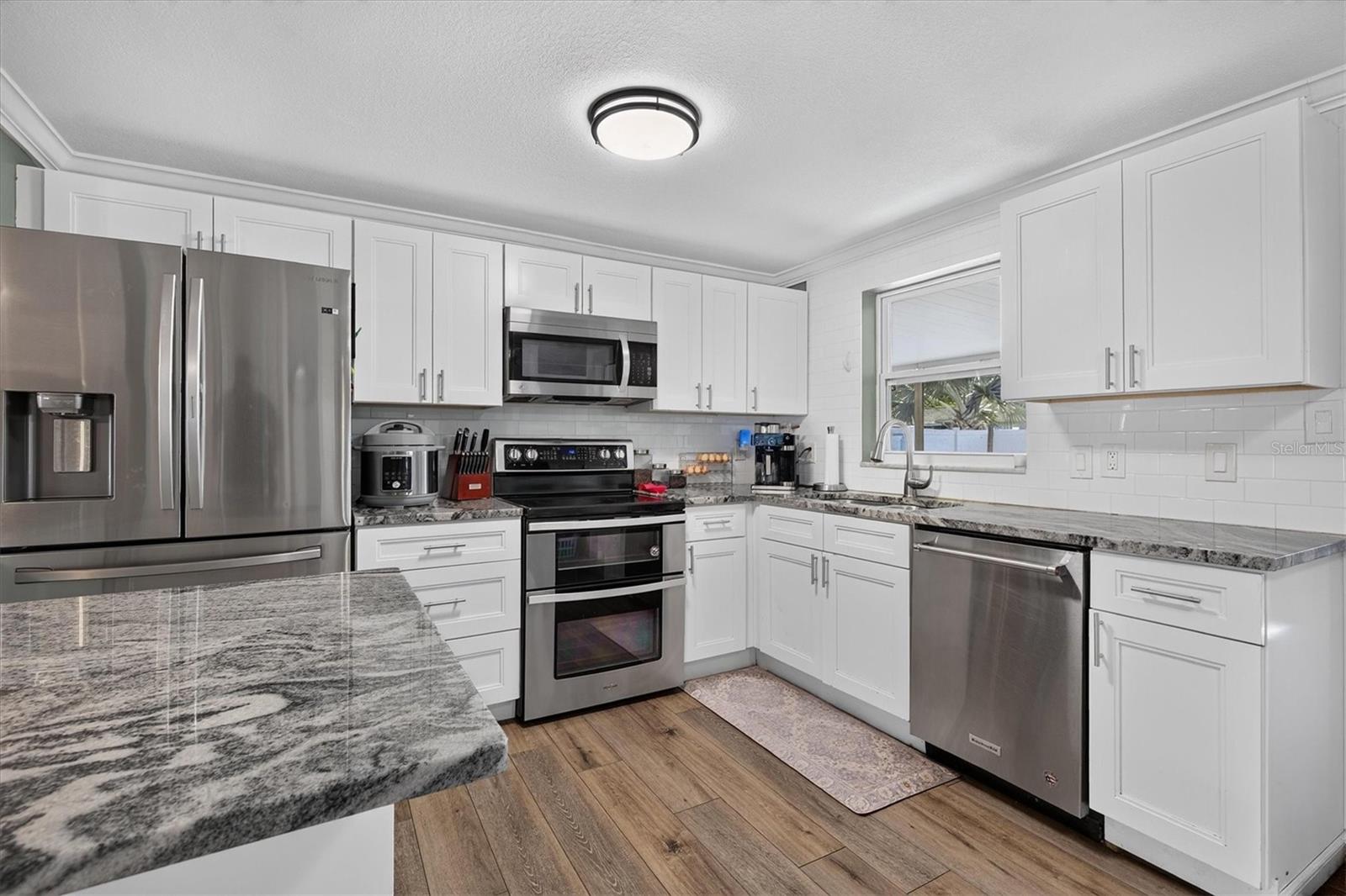 1440 NORMANDY BLVD