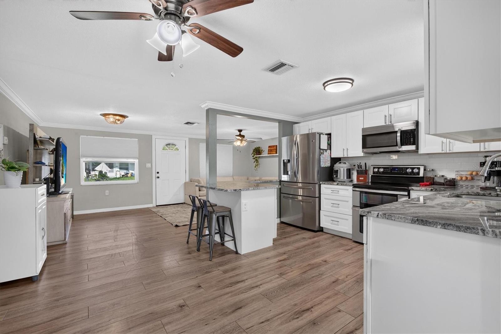 1440 NORMANDY BLVD