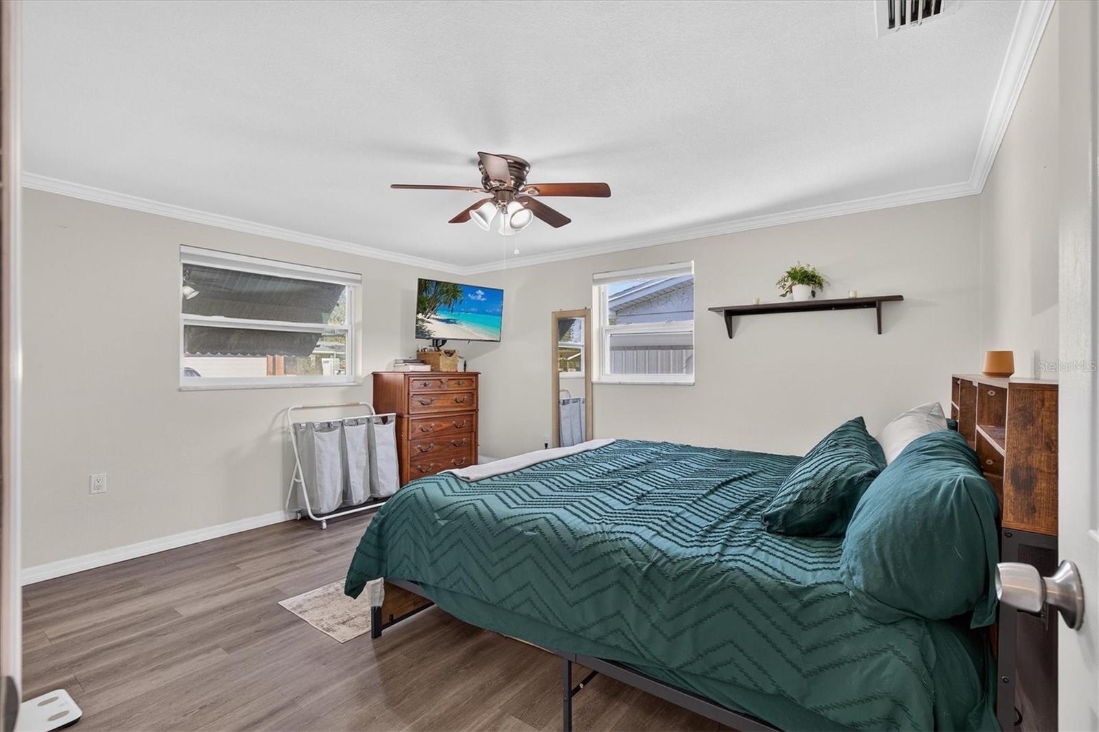 1440 NORMANDY BLVD