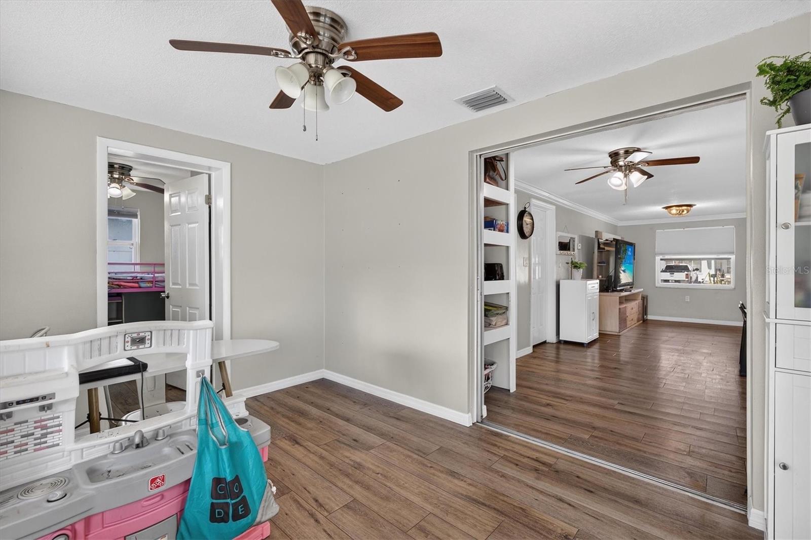 1440 NORMANDY BLVD