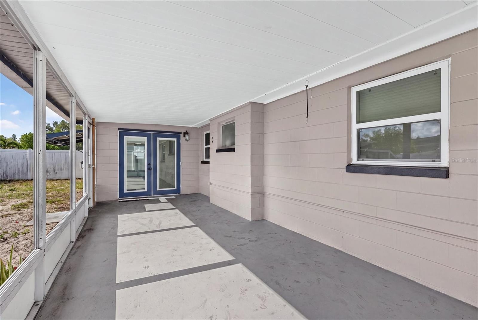 1440 NORMANDY BLVD