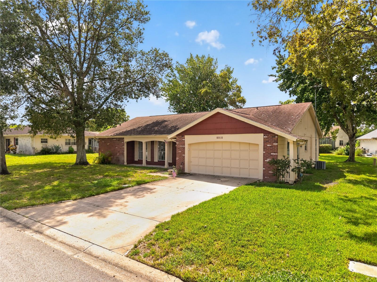8810 SHOEMAKER LN