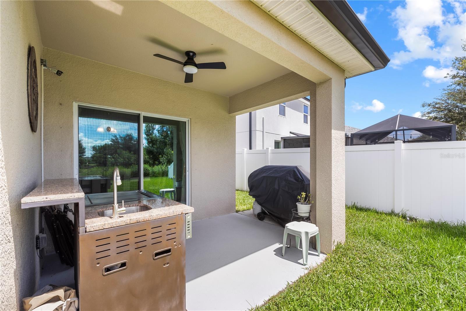 10527 PARK MEADOWBROOKE DR