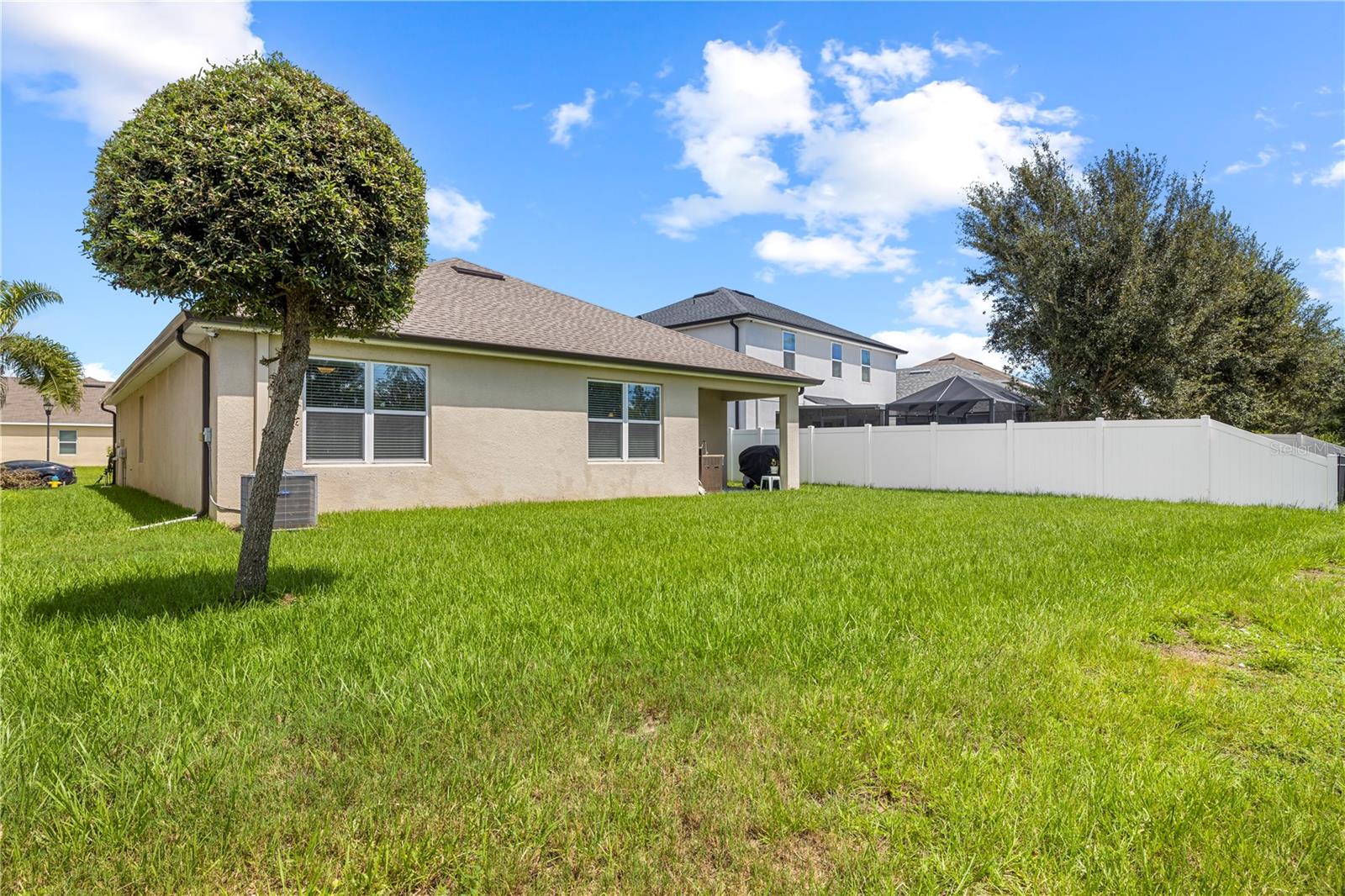10527 PARK MEADOWBROOKE DR