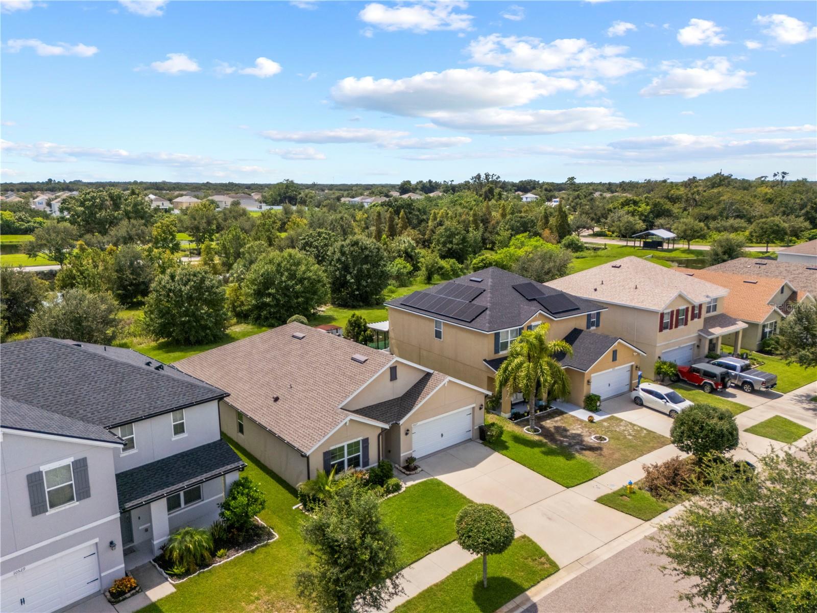 10527 PARK MEADOWBROOKE DR