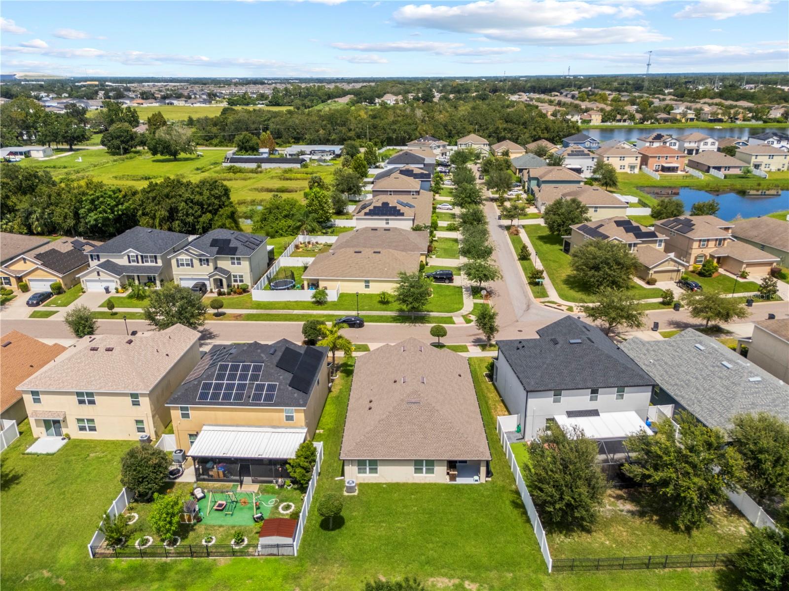 10527 PARK MEADOWBROOKE DR