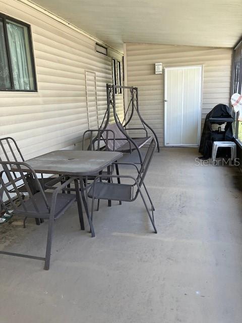 5128 RIVER BIRCH AVE