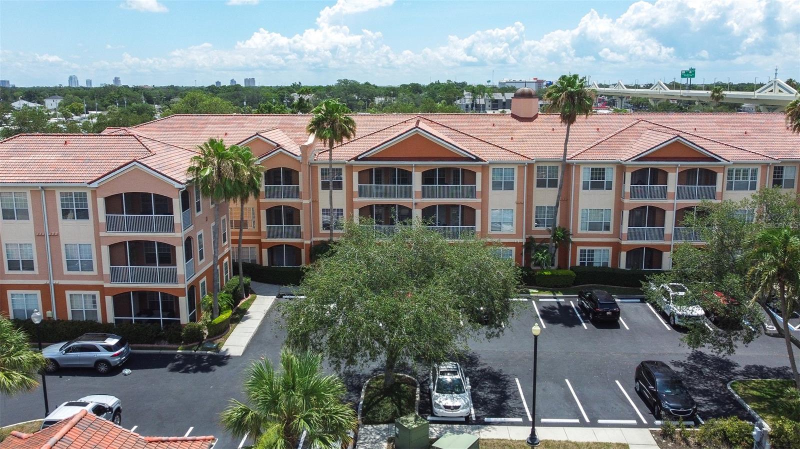 5000 CULBREATH KEY WAY #1-309