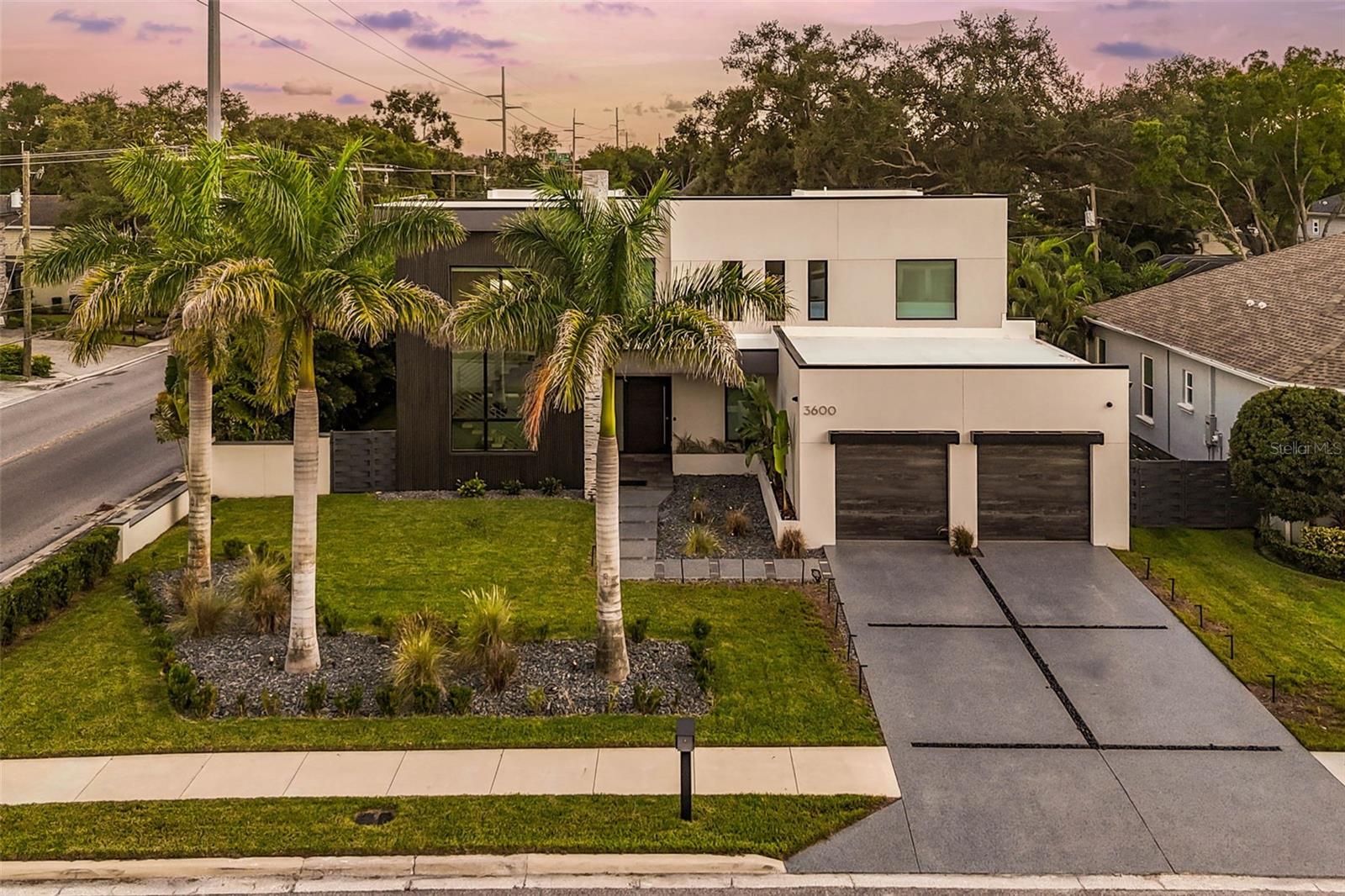 3600 W KENSINGTON AVE