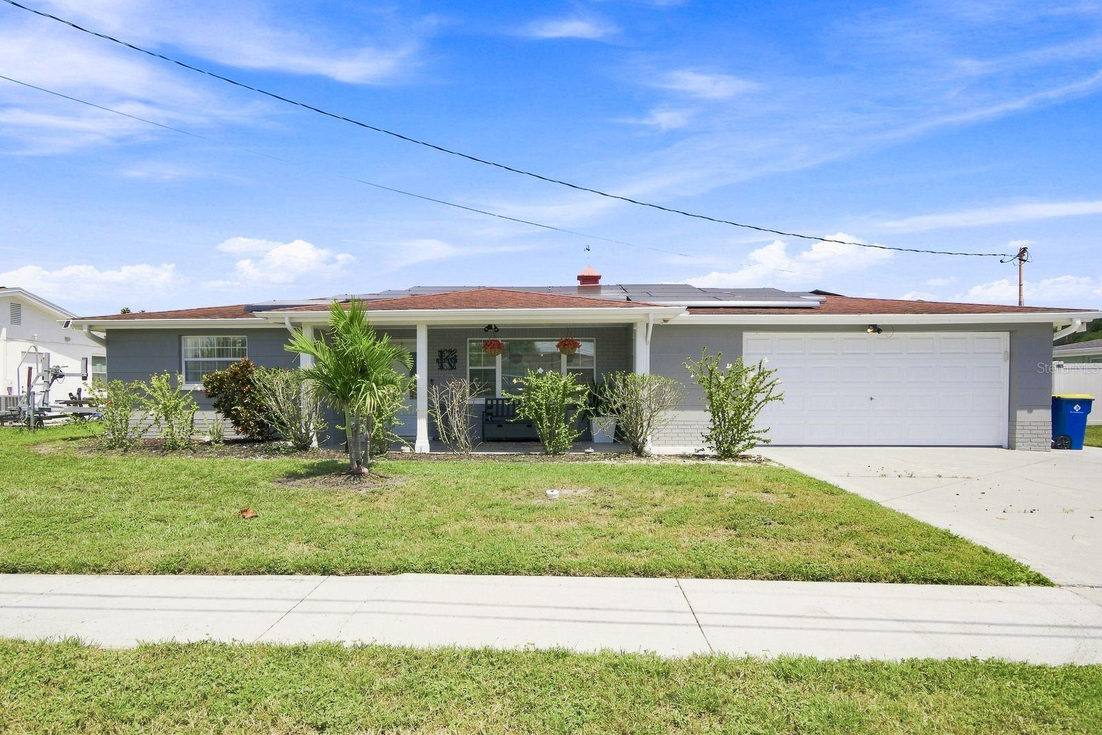 1324 CHANCELLOR DR