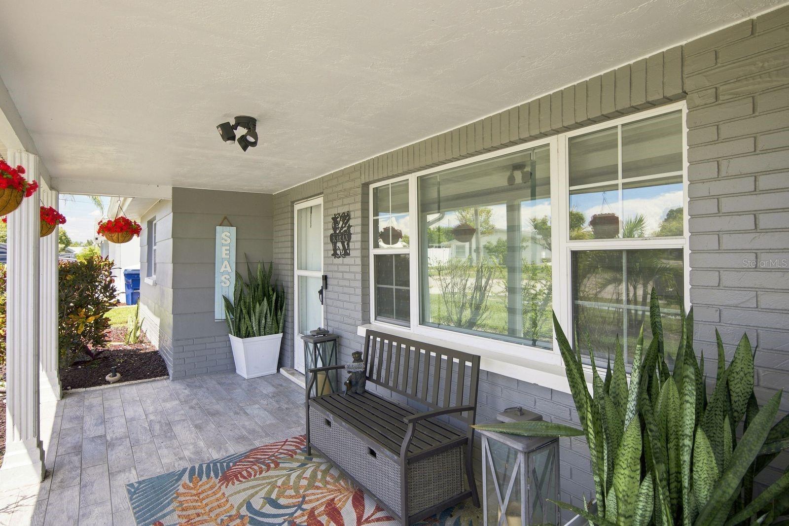 1324 CHANCELLOR DR