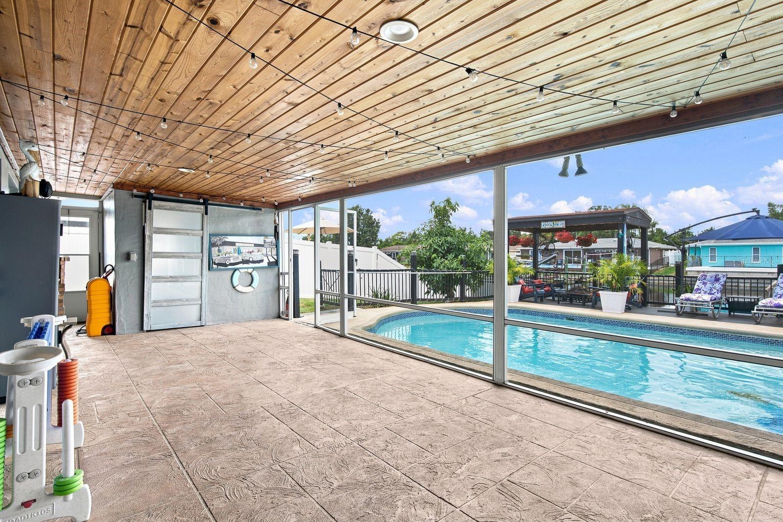 1324 CHANCELLOR DR