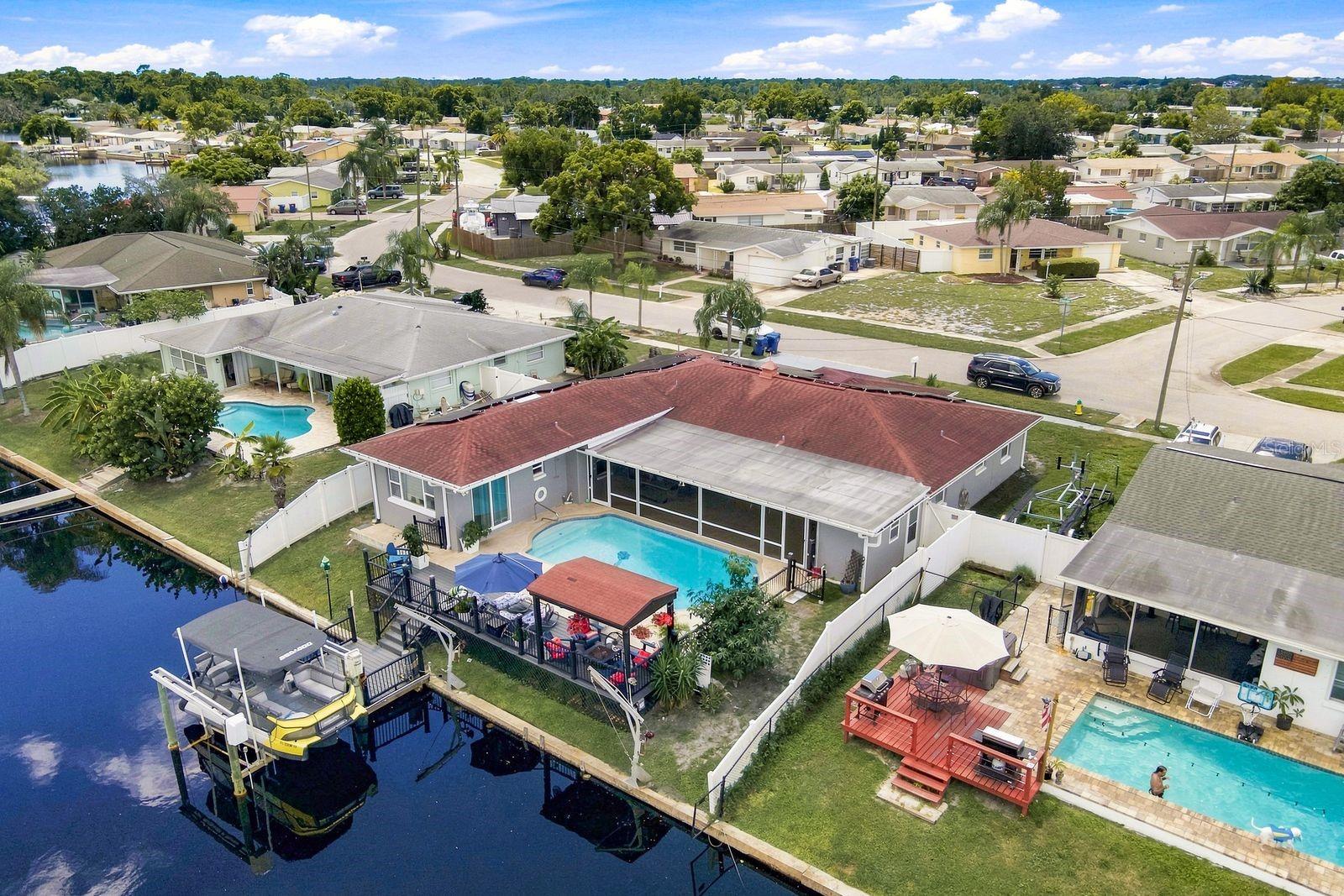 1324 CHANCELLOR DR