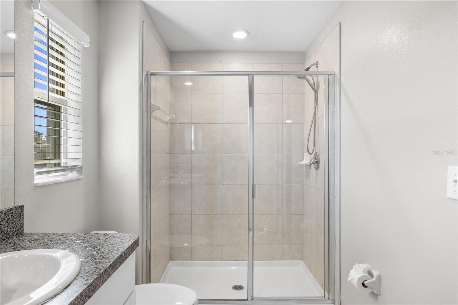 23281 WILLOW GLEN WAY