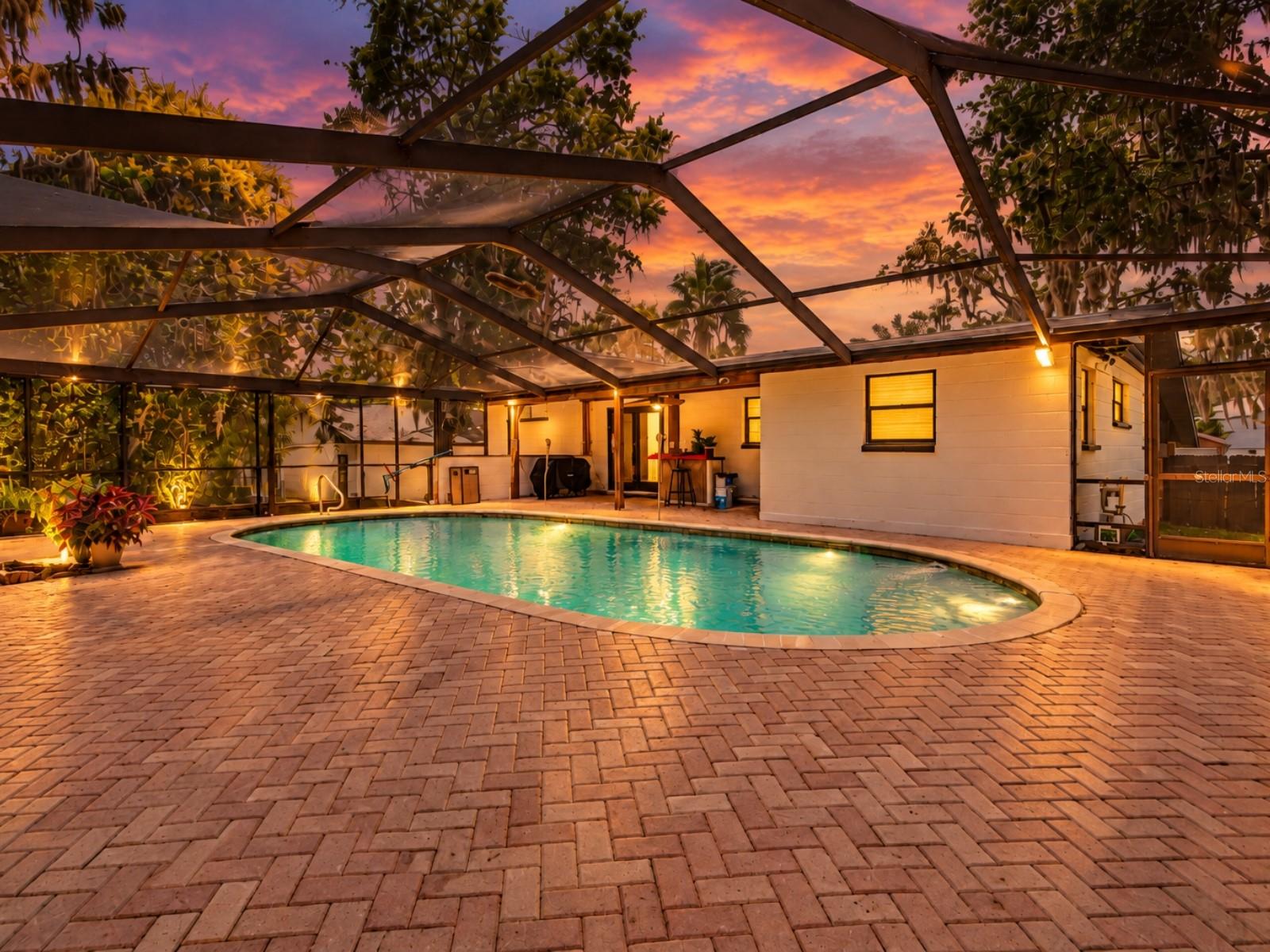 19201 ALICE CIR