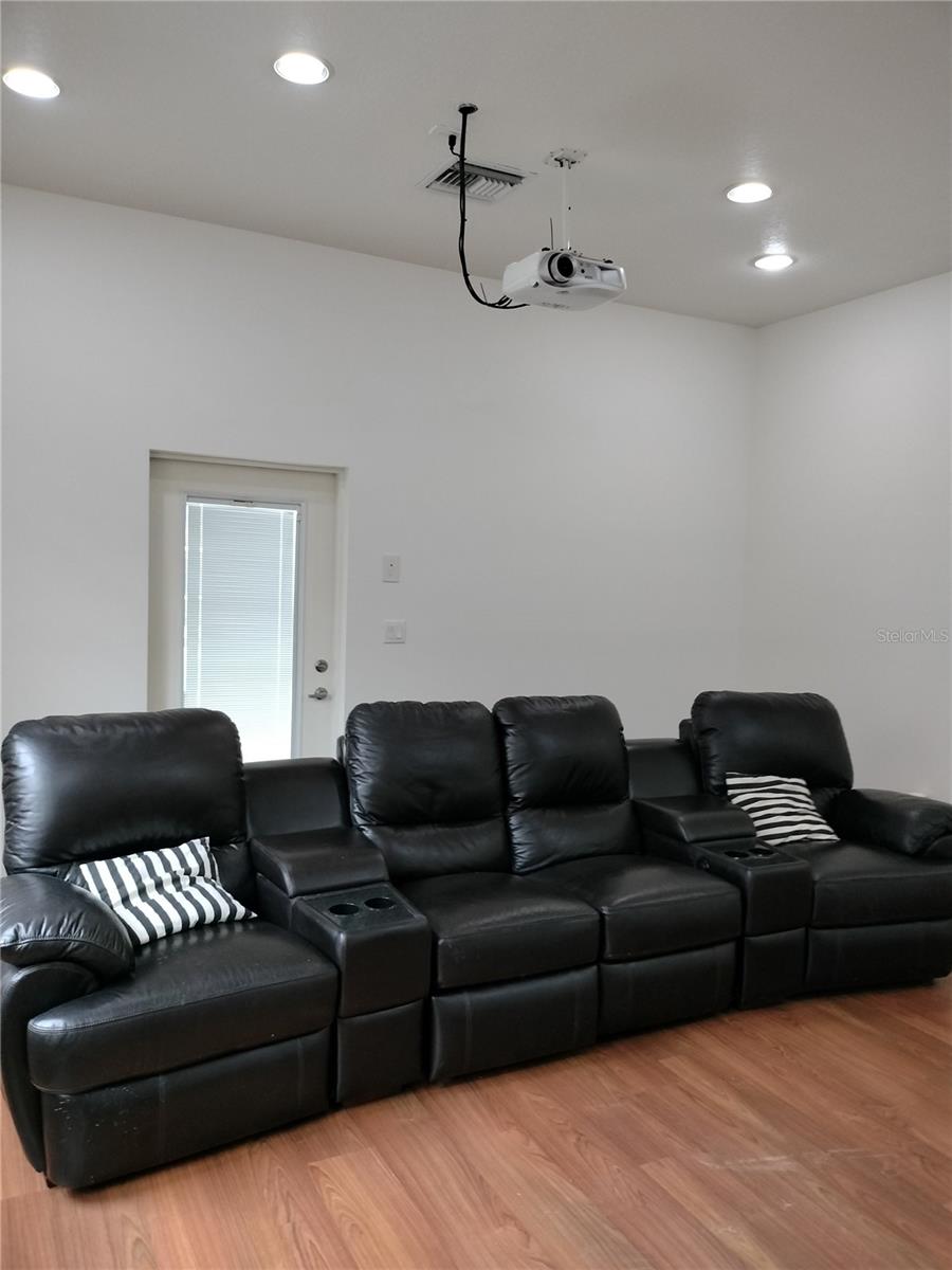 35949 BOZEMAN RD