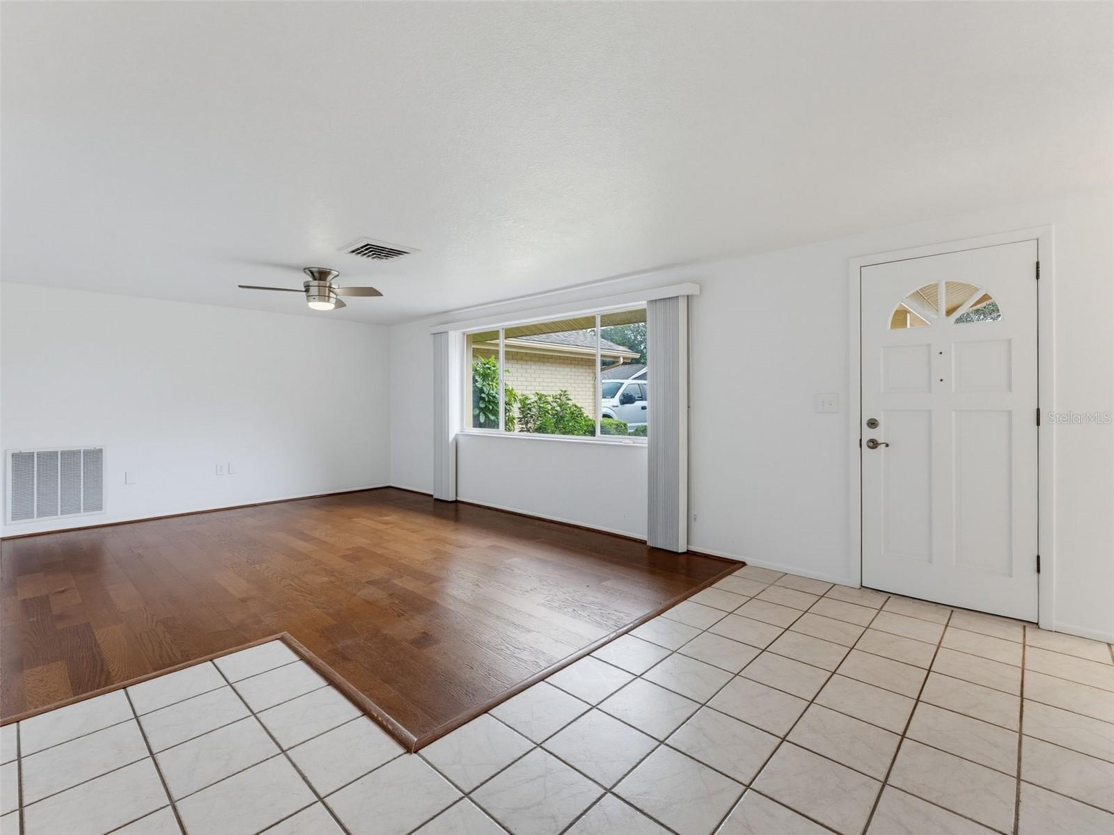 12205 SILK OAK LN