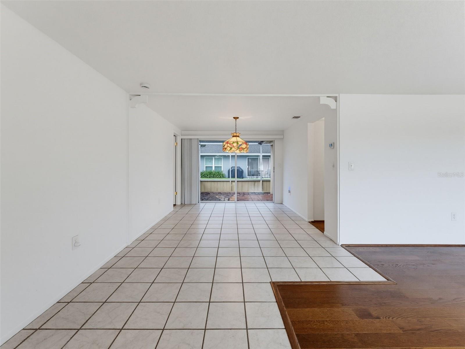 12205 SILK OAK LN