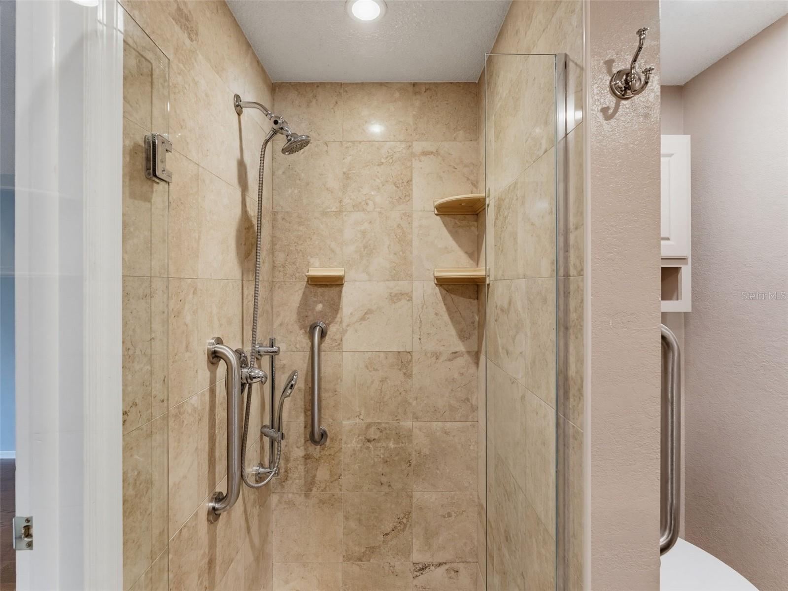 12205 SILK OAK LN