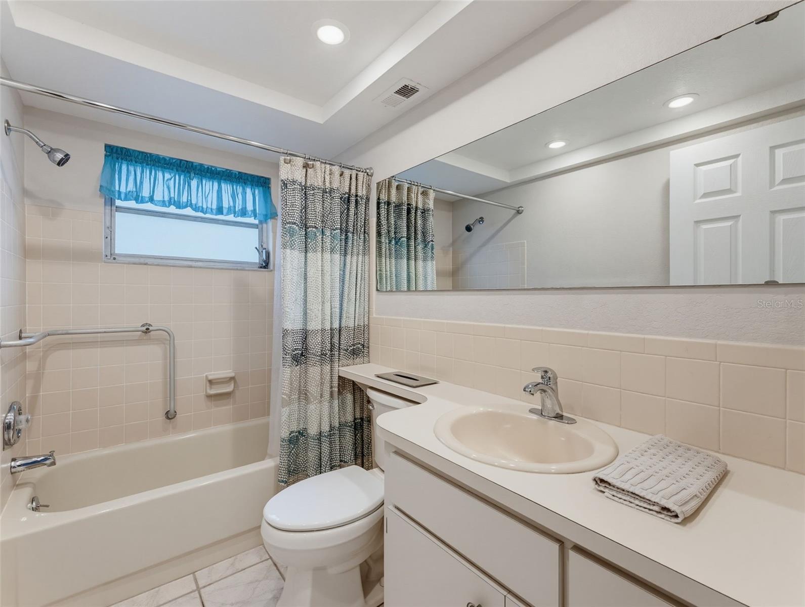 12205 SILK OAK LN