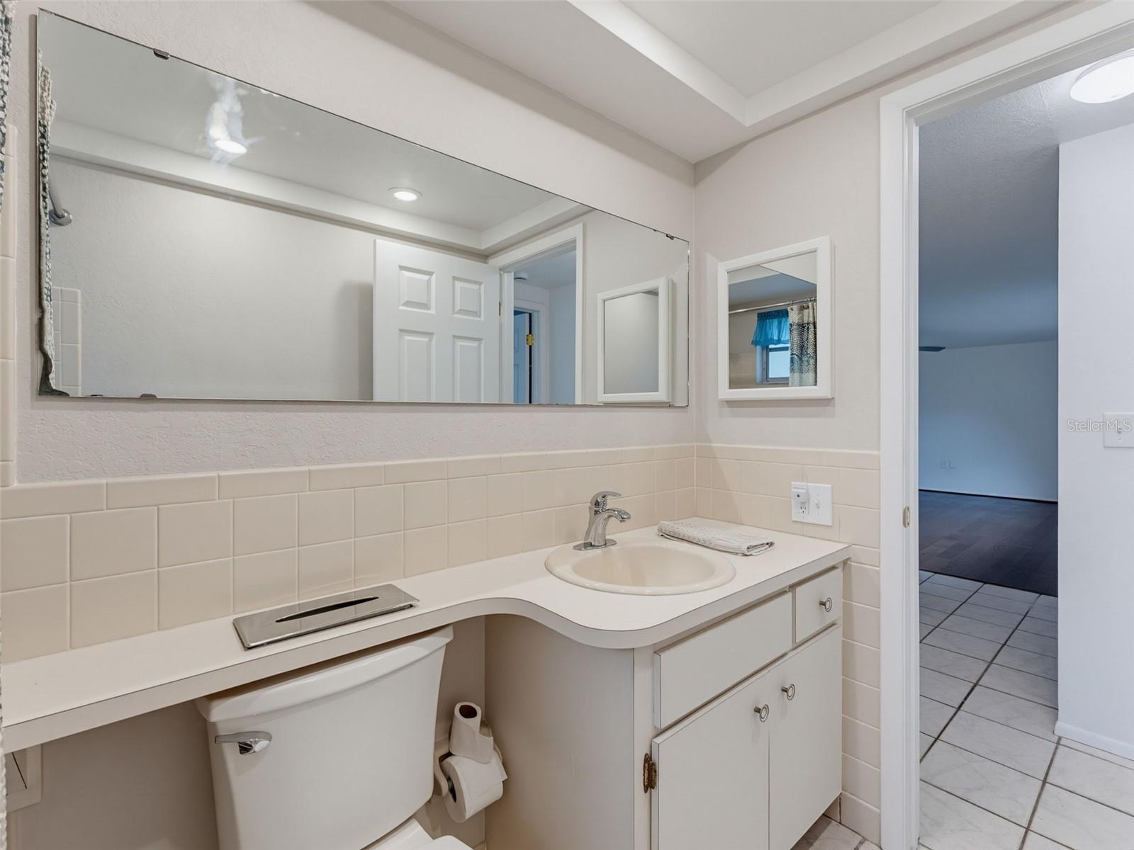 12205 SILK OAK LN