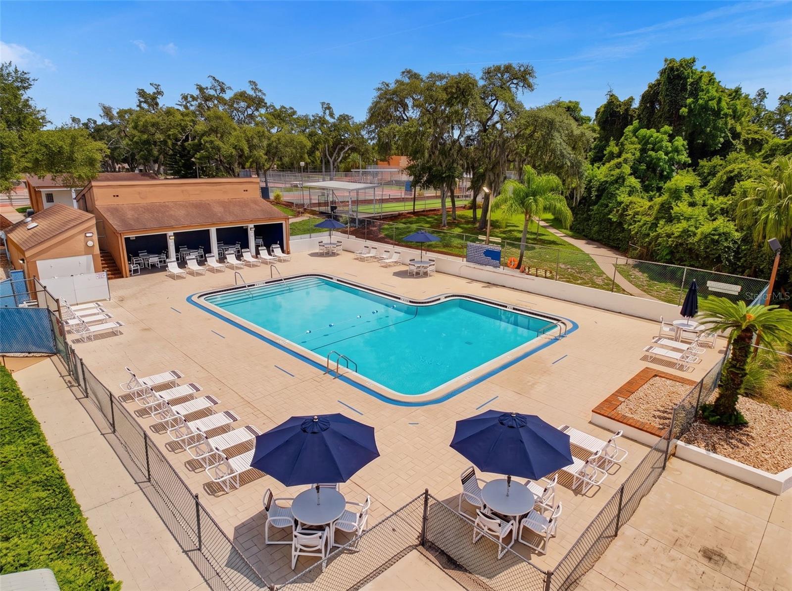 12205 SILK OAK LN