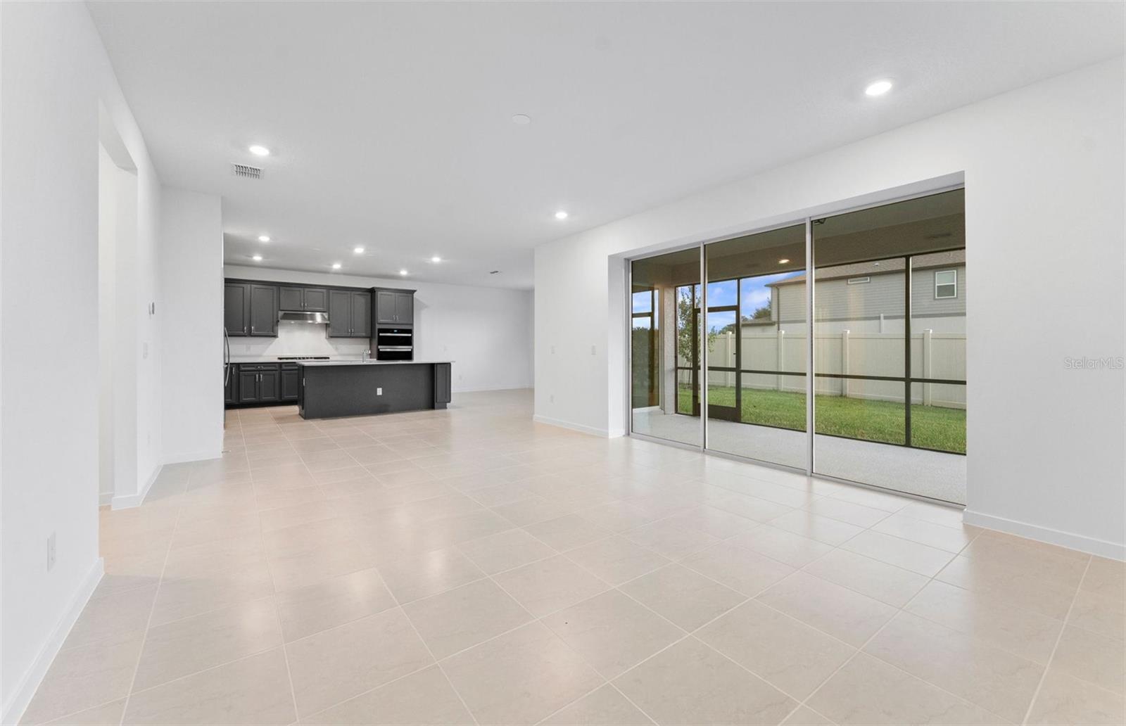 37385 CLINCH CIR