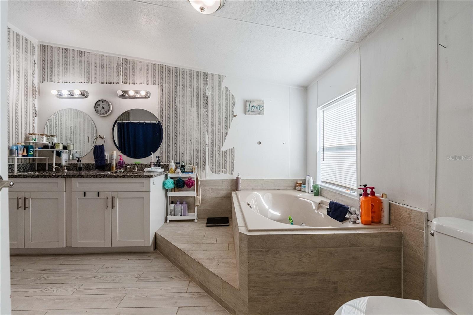 7309 RYMAN LOOP