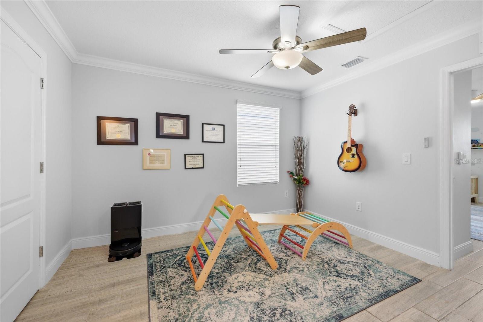 10519 WHISPERING HAMMOCK DR