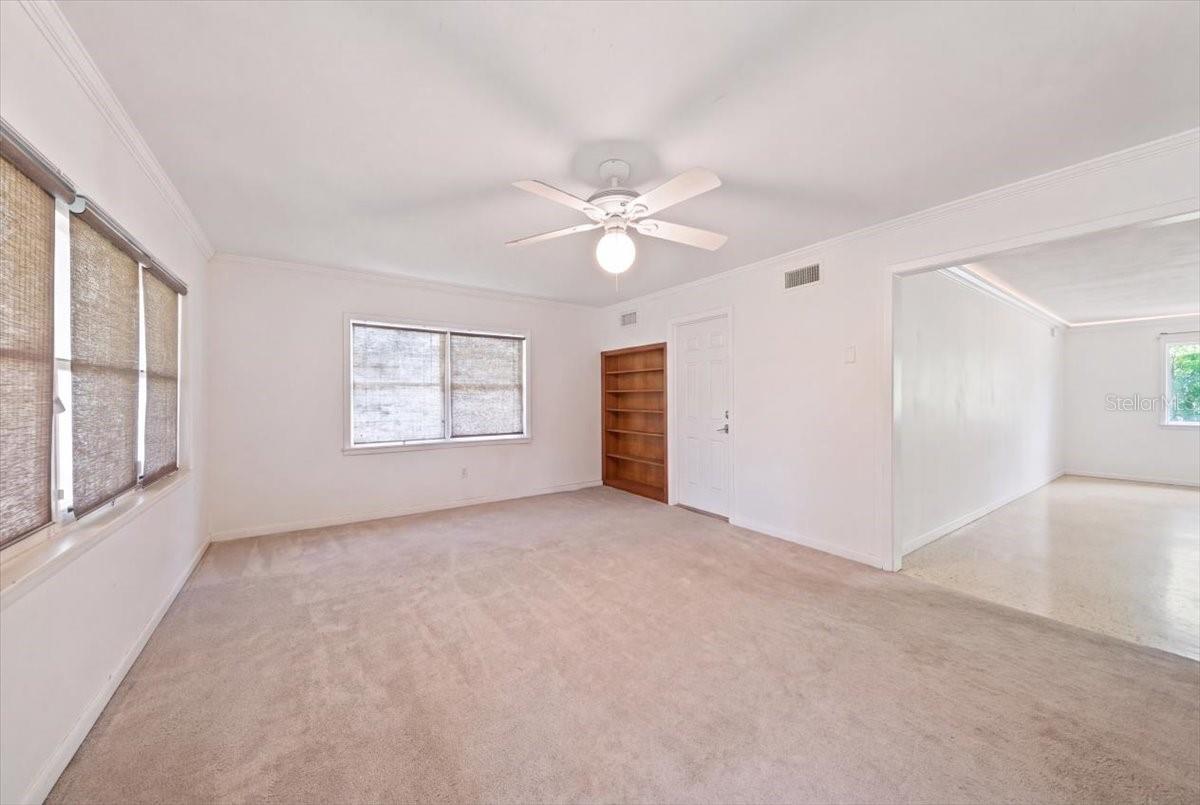 3004 W MARLIN AVE