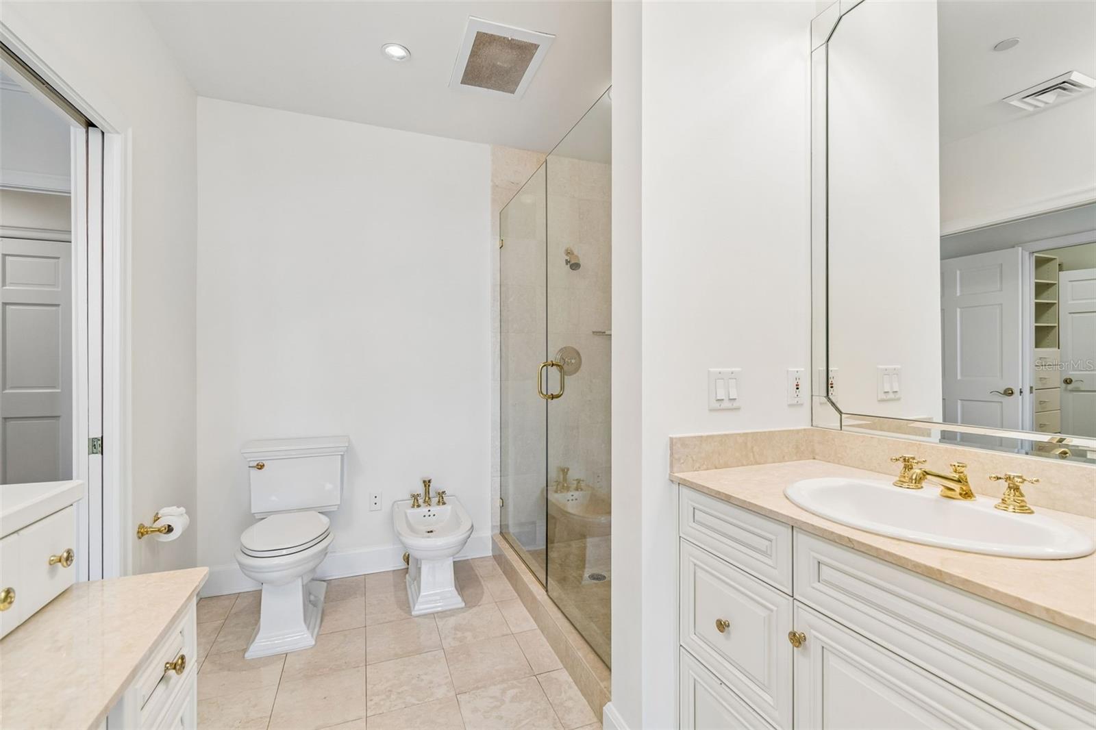 3203 BAYSHORE BLVD #1202