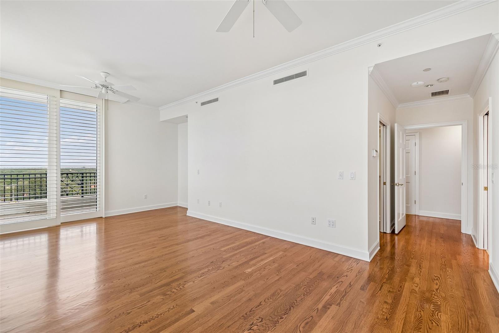 3203 BAYSHORE BLVD #1202