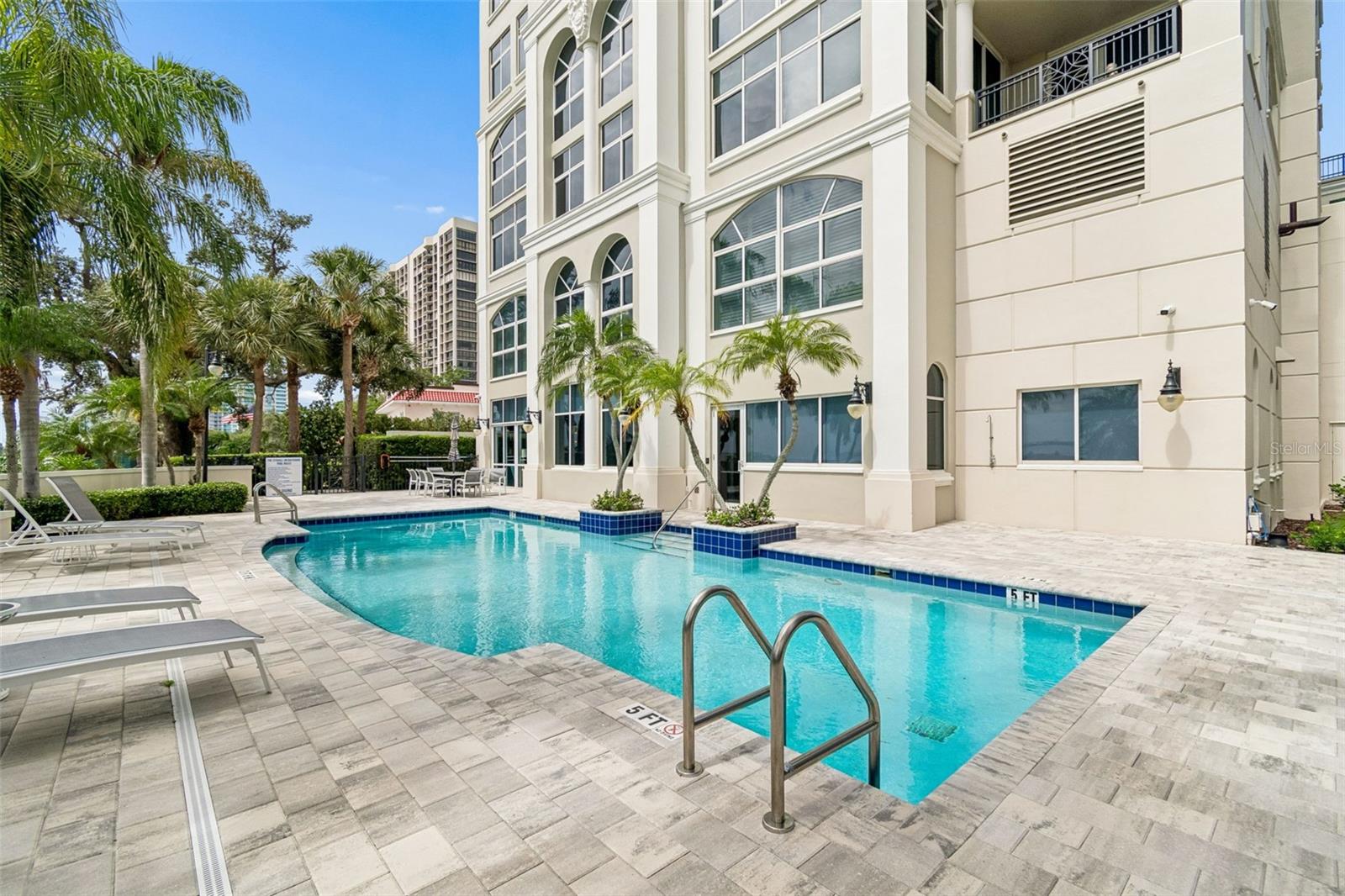 3203 BAYSHORE BLVD #1202