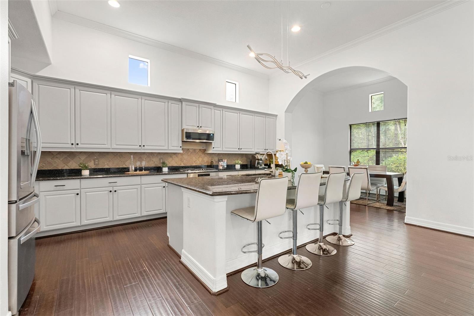 8264 DUNHAM STATION DR