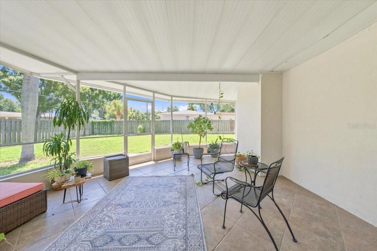3002 W MARLIN AVE