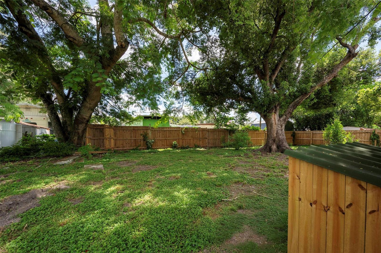 5136 STUDIO DR