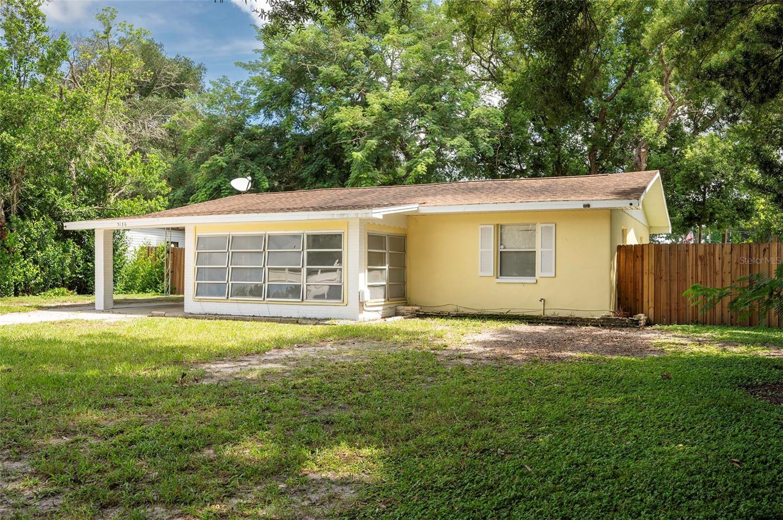 5136 STUDIO DR