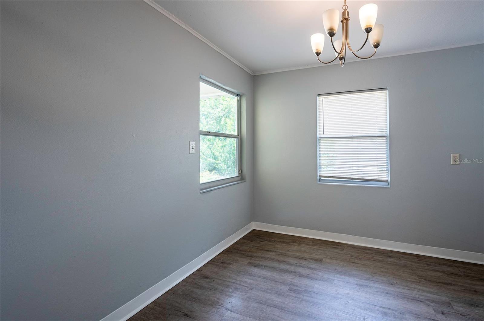 5136 STUDIO DR