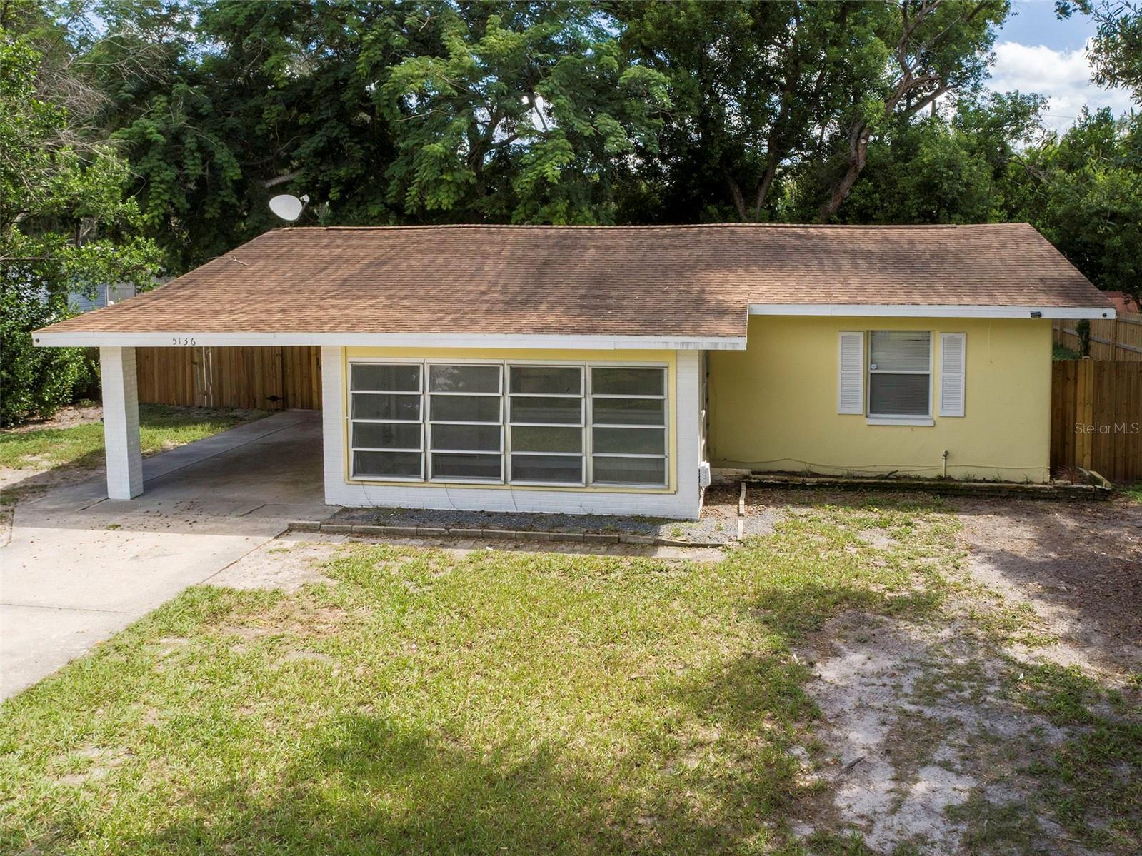 5136 STUDIO DR