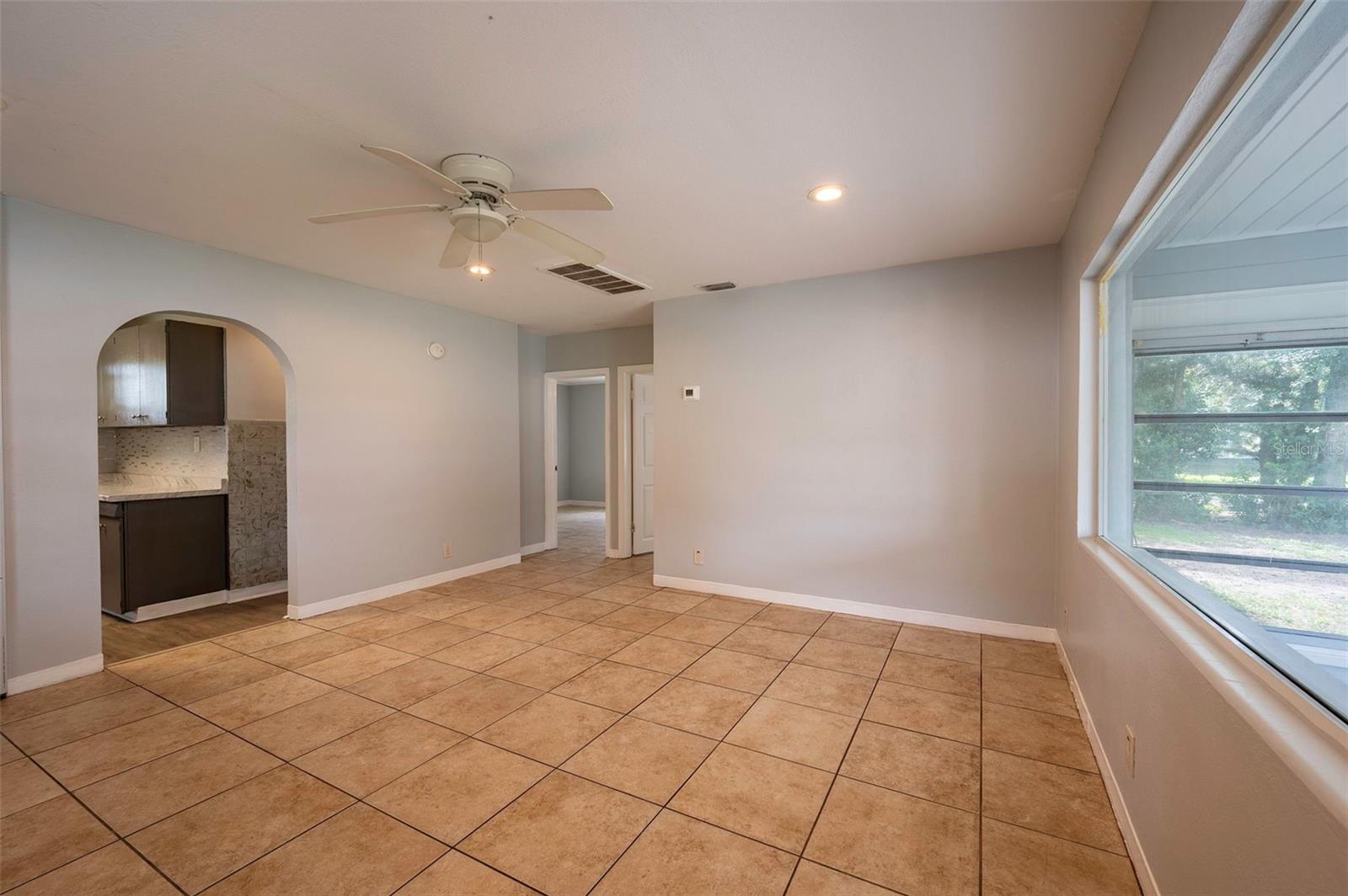 5136 STUDIO DR