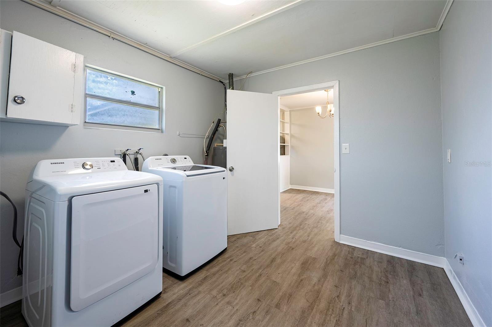 5136 STUDIO DR