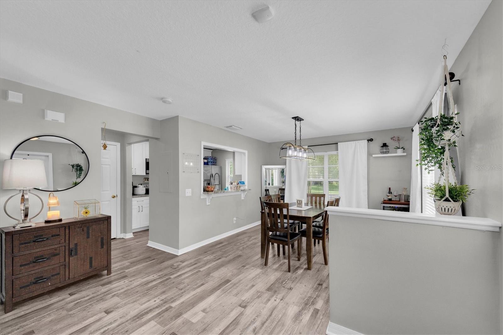 9404 COOPERVILLE CT
