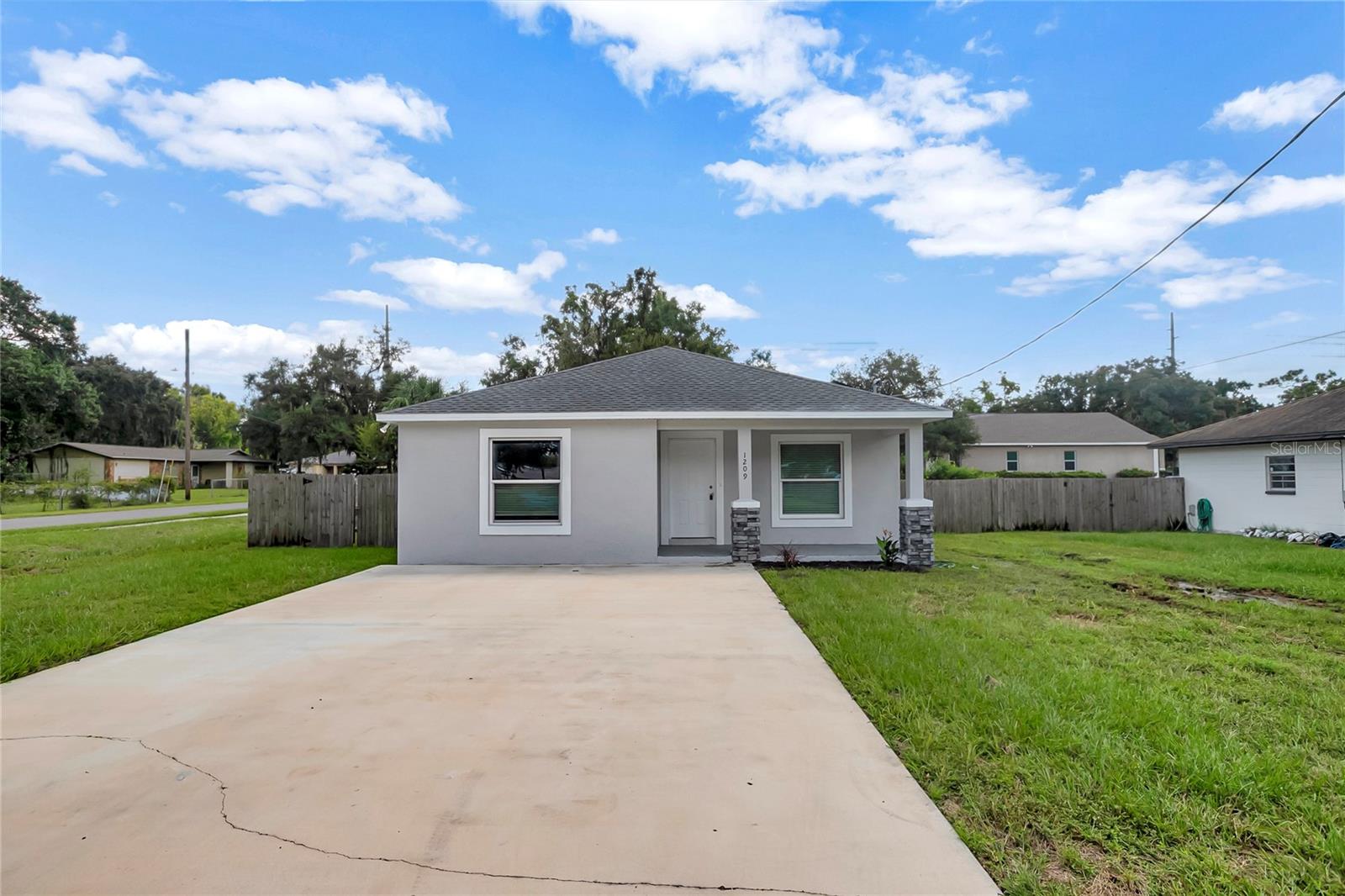 1209 E Ohio St, Plant City