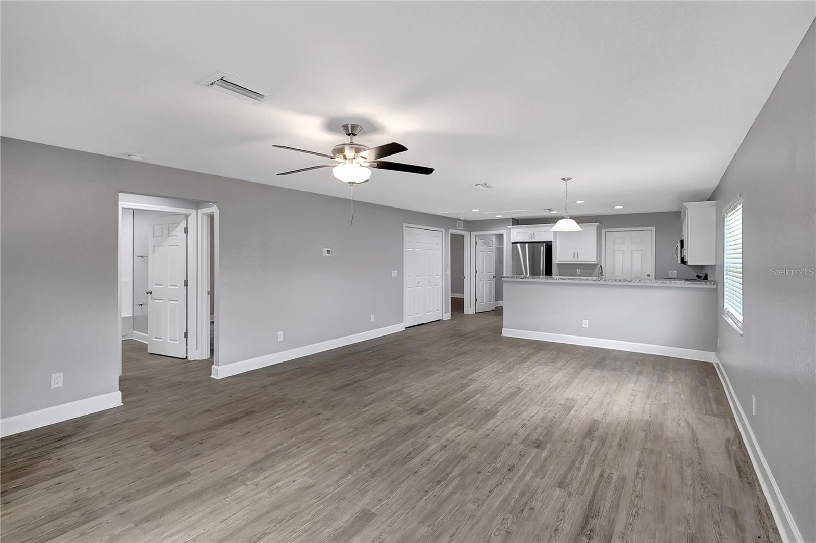 1209 E OHIO ST