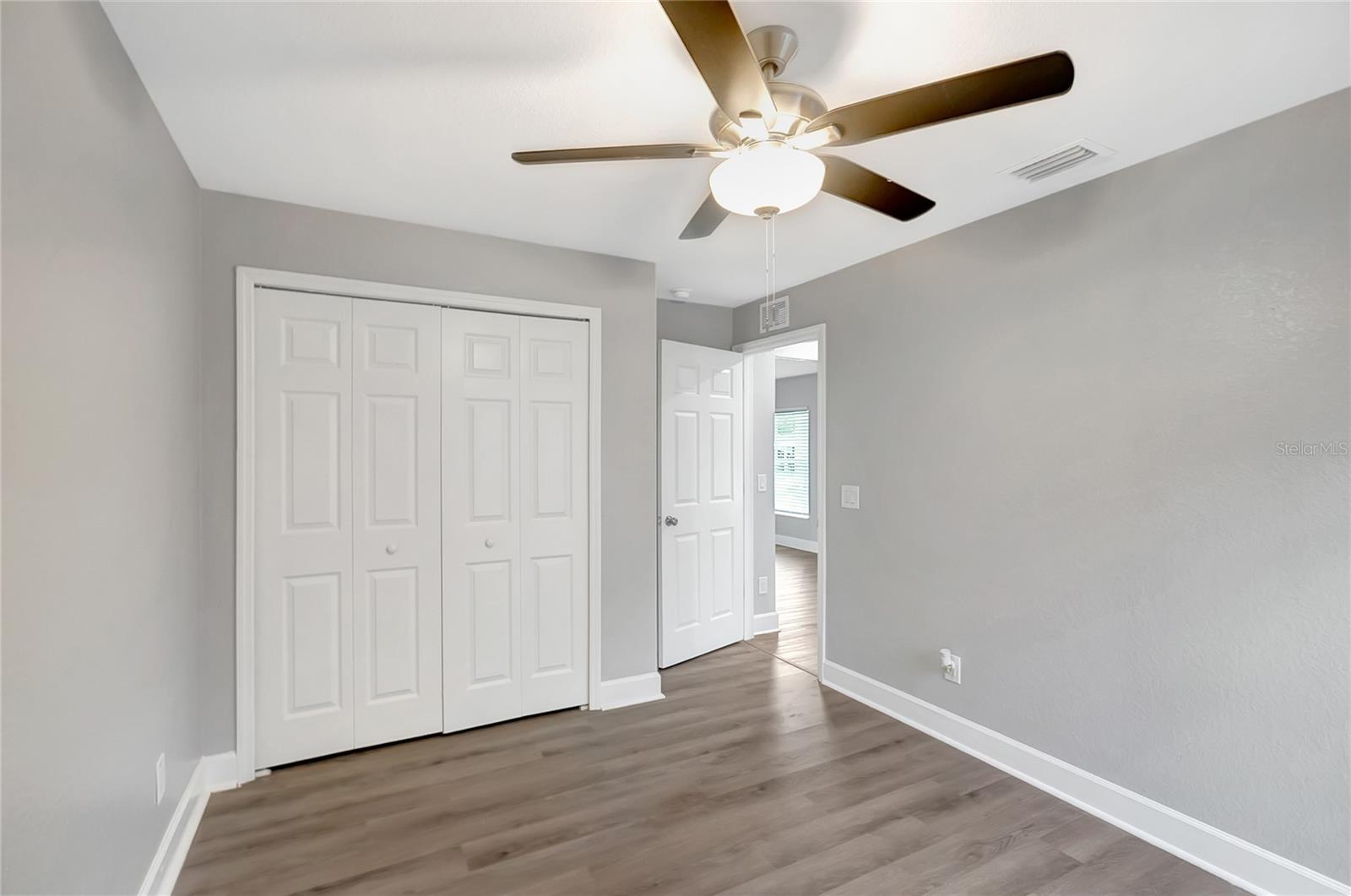 1209 E OHIO ST