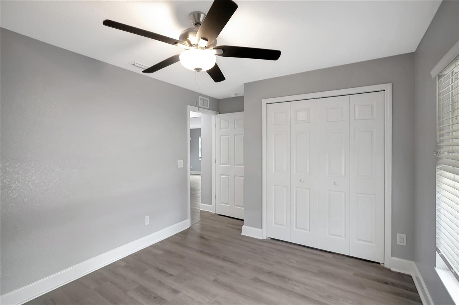 1209 E OHIO ST